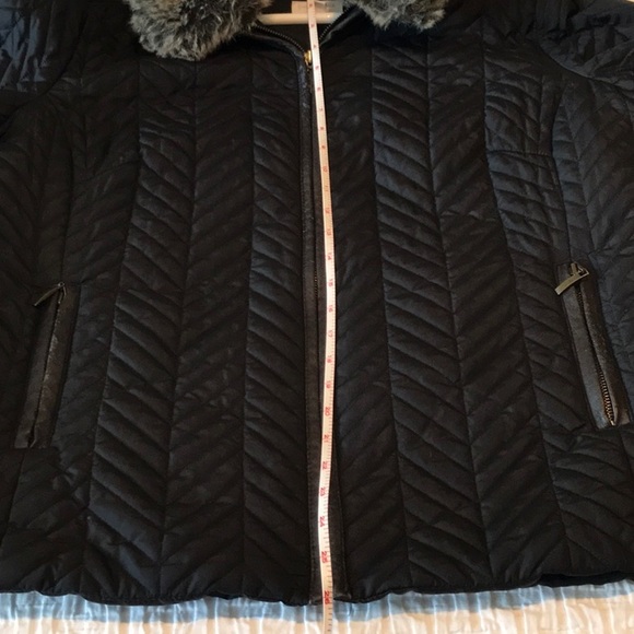 Charter Club Woman Black Winter Coat w/detachable Fur Collar Size 1X - Picture 5 of 6